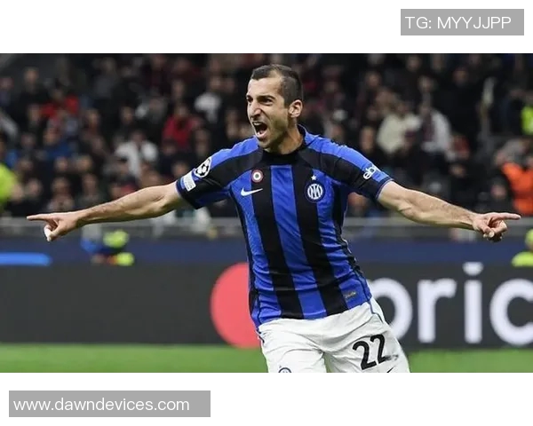 国米官方宣布姆希塔良左大腿半腱肌受伤预计缺阵一个月